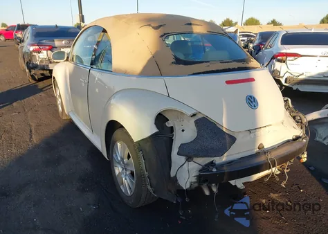 2010 Volkswagen New Beetle 2.5L from USA, damaged, VIN 3VWRG3ALXAM005134